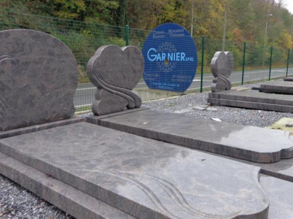 Monuments funéraires Garnier